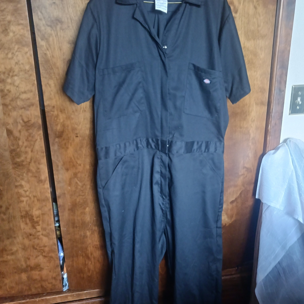 Dickies Women's Black Coveralls - Picture 2 of 7